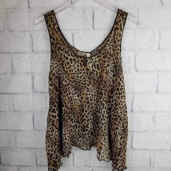 Lovely Day Animal Print Asymmetrical Tank Top. - Picture 2 of 5